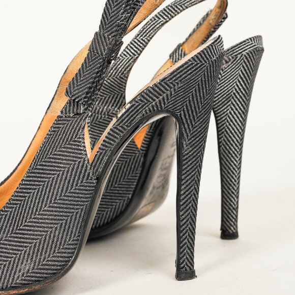 Gianfranco Ferre Silver & Black Metallic Herringbone Slingback Heels - Picture 7 of 9